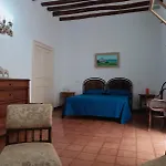 Mariarosa Apartment *