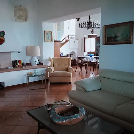 Mariarosa Apartament *